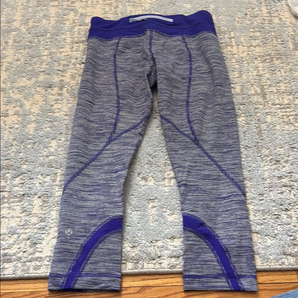 Lululemon purple and white stripped leggings women